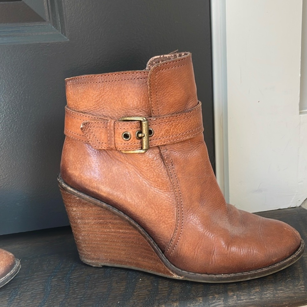 Arturo Chiang Brown Wedge Bootie